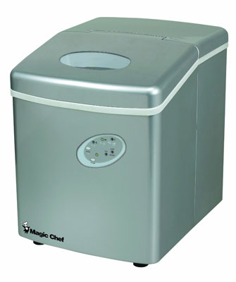 7. Magic Chef MCIM22TS 27lb Ice Maker Stainless
