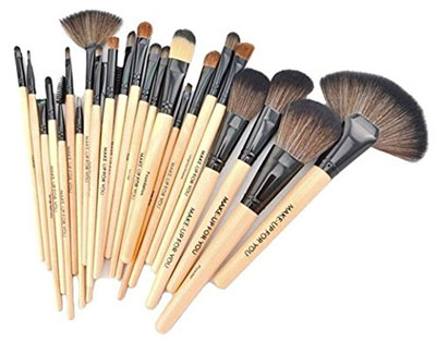 3. Outop 24pcs Professional Cosmetic Makeup Brush Set with Bag
